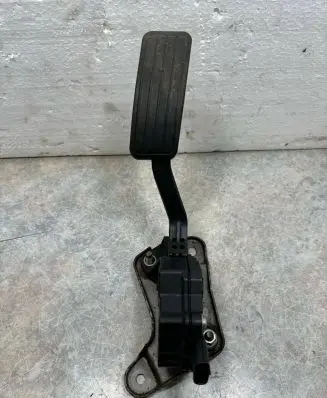 Subaru Outback Accelerator throttle pedal 36010AG140 11J19B00279 1988007120