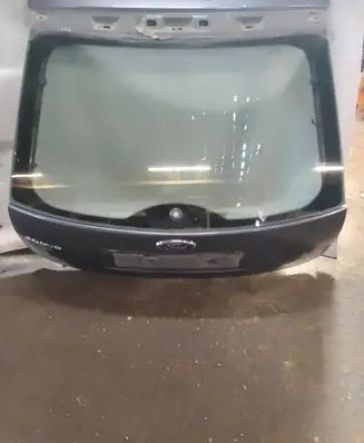 Ford Focus Tailgate/trunk/boot lid