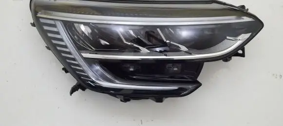 Renault Megane IV Headlight/headlamp