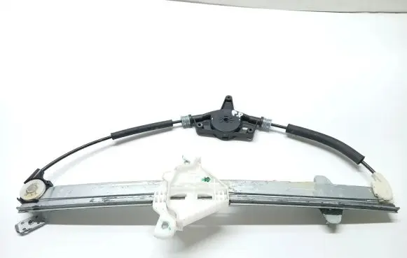 Mazda 3 III Front door window regulator with motor