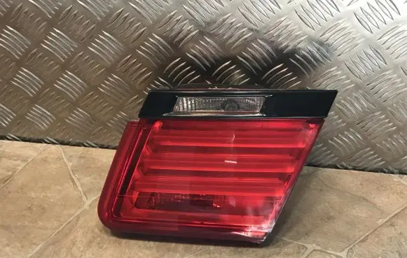 BMW 7 F01 F02 F03 F04 Tailgate rear/tail lights 7182206