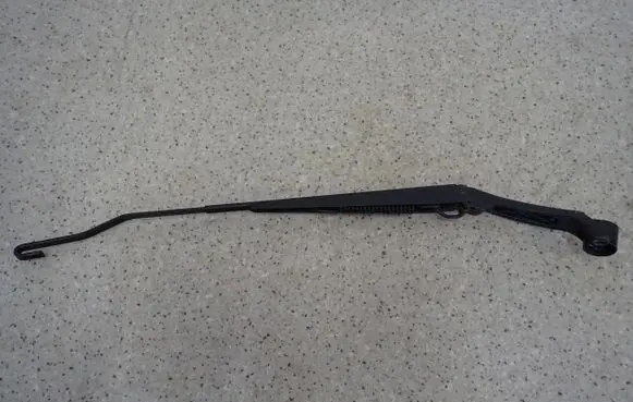 Mitsubishi ASX Front wiper blade arm 