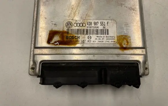 Audi A4 S4 B6 8E 8H Engine control unit/module 4D0907551F 26SA4994 0261204687