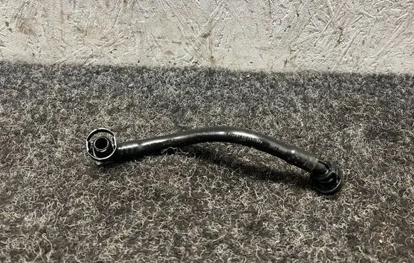BMW X1 U11 Brake vacuum hose/pipe 9487537 13909487537