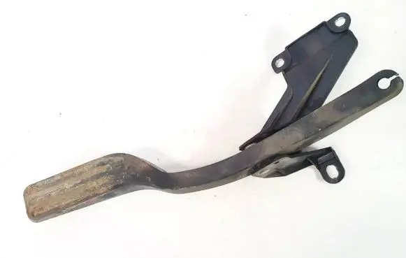 Ford Mondeo Mk III Accelerator throttle pedal 1s719p732cc