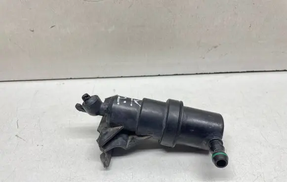 BMW 7 E65 E66 Headlight washer spray nozzle 120307