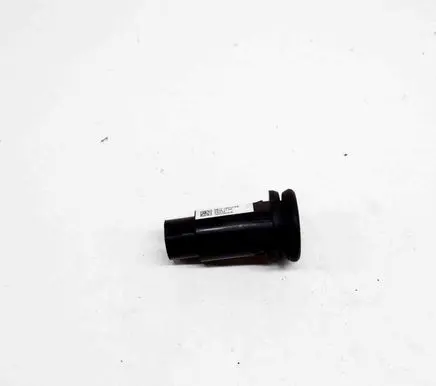 Jaguar F-Pace USB socket connector FK7219010AB