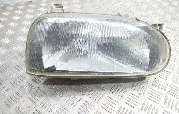 Volkswagen Golf III Headlight/headlamp 0301034302 1H6941016N