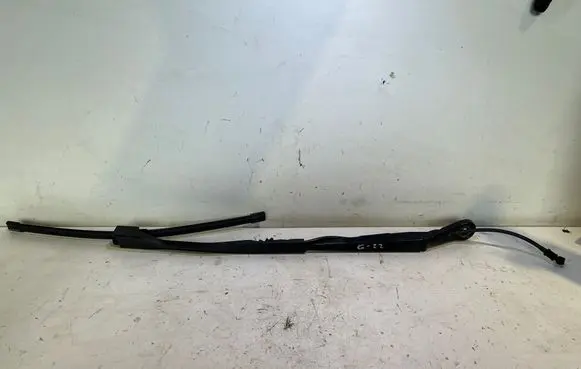 BMW 4 G22 G23 G24 G26 Windshield/front glass wiper blade 9448920