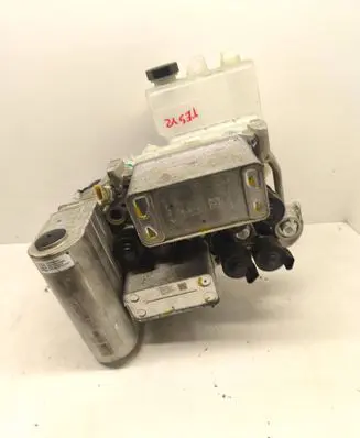 Tesla Model Y Coolant expansion tank/reservoir 152300700E 154990200C 150680300F