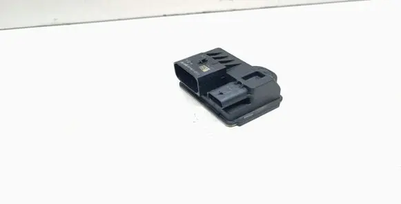 BMW 3 GT F34 Glow plug pre-heat relay 8570087