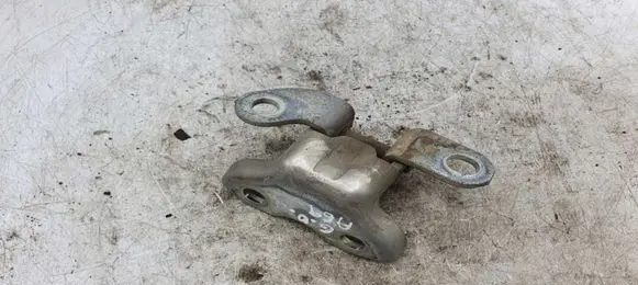 Toyota Prius (XW20) Rear door lower hinge NOCODE