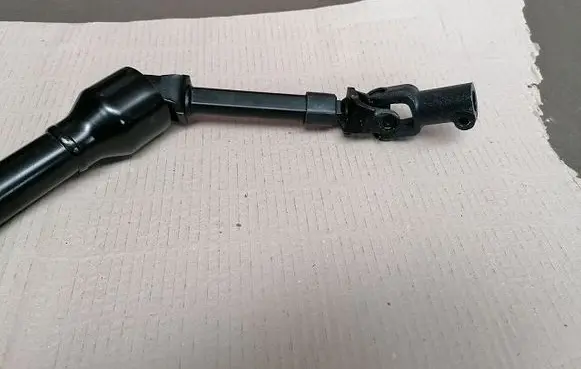 Mercedes-Benz Sprinter W906 Steering wheel axle 831410124524