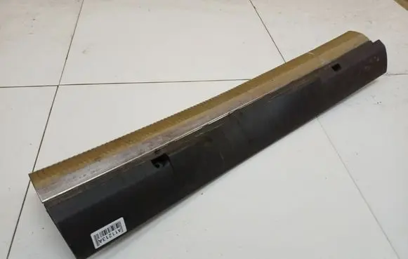 Volkswagen PASSAT B6 Other trunk/boot trim element 