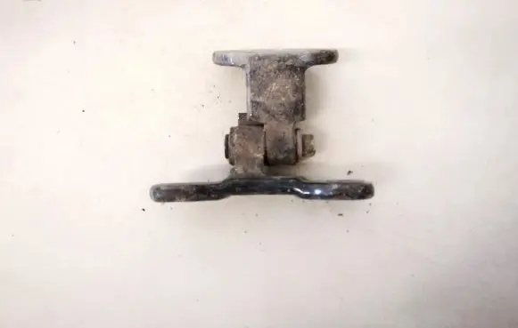 Volvo V50 Rear door lower hinge 30715358