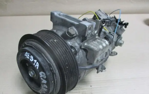 Nissan Qashqai Air conditioning (A/C) compressor (pump) 926004EB1A