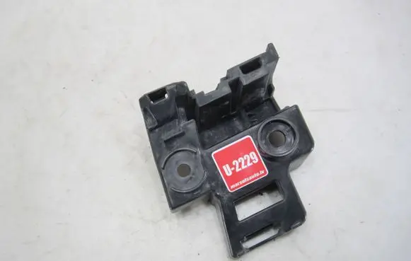 Volkswagen Golf VI Rear bumper mounting bracket 5K6807393A 1355D301308