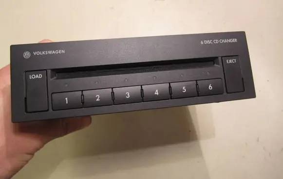 Volkswagen Golf V CD/DVD changer 1K0035110B