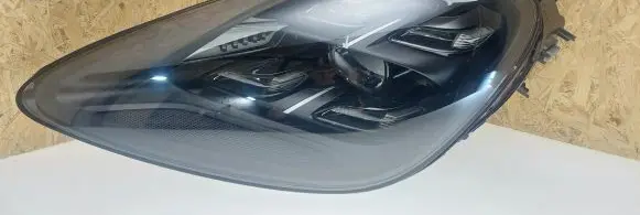 Porsche Cayenne (9Y0 9Y3) Headlight/headlamp 9Y0941103B 3888710
