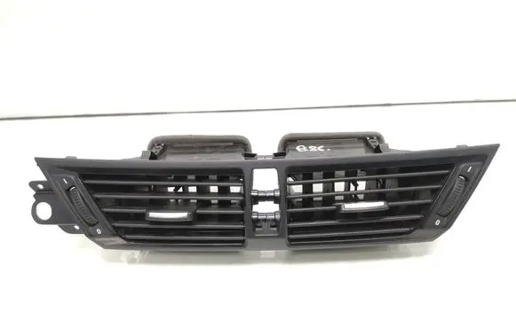 BMW X1 E84 Dash center air vent grill 9258354 9258357 64229258354
