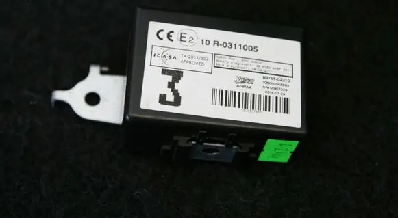 Toyota Auris E180 Door control unit/module 8974102210