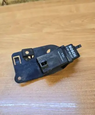 Volvo XC60 Glow plug pre-heat relay 30785663