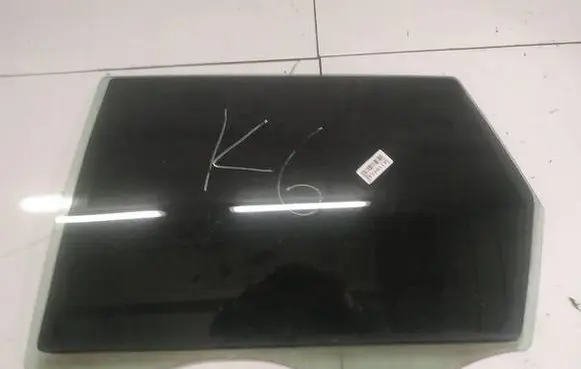 Volvo V50 Rear door window glass AS2