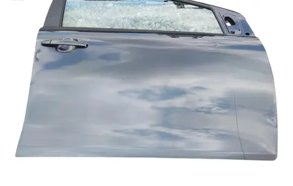 Peugeot 108 Front door 