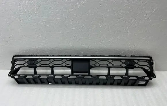 Front bumper lower grill