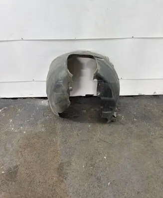 Ford C-MAX I Front wheel arch liner splash guards