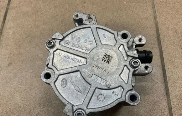 Audi A3 S3 8V Vacuum pump 06K145100AE