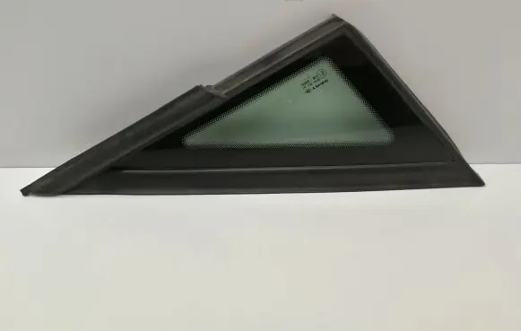 Seat Ibiza IV (6J,6P) Front triangle window/glass 6J0845412