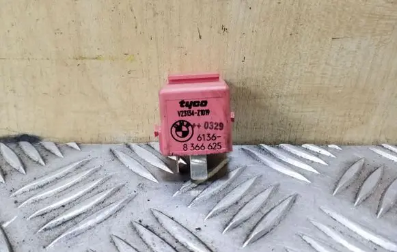 BMW X5 E53 Other relay 61366915327 6915327