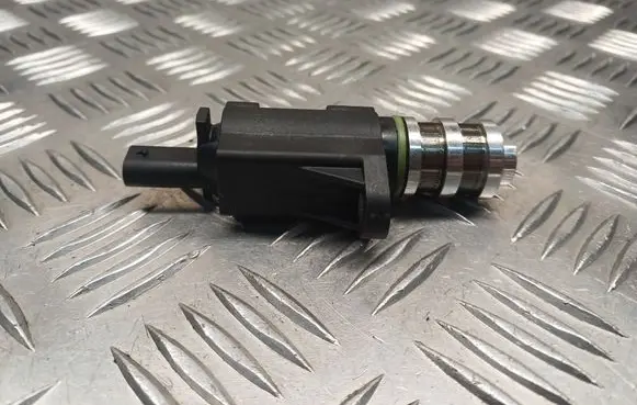 Mini Cooper F57 Turbo solenoid valve 7639993
