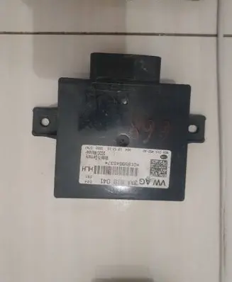 Volkswagen PASSAT CC Power management control unit 3AA919041 0185964537 8ES01045240