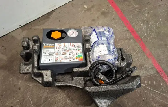 Volvo V60 Tool set 31317605