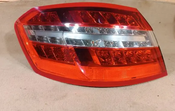 Mercedes-Benz E W212 Rear/tail lights A2129067001
