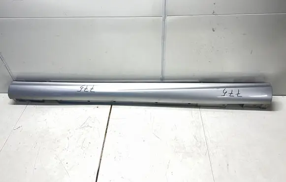 Mercedes-Benz CLK AMG A209 C209 Sill A2096980125