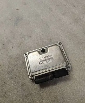 Audi A4 S4 B5 8D Engine control unit/module 038906012AJ 28SA4265 0281010202