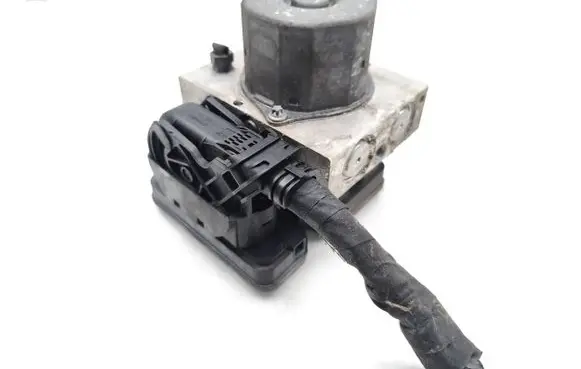 Mercedes-Benz E W212 ABS Pump A2124319512