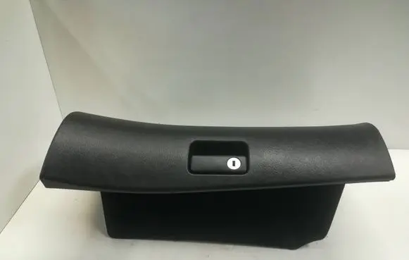 Toyota Avensis T250 Glove box 5555005070 33126M