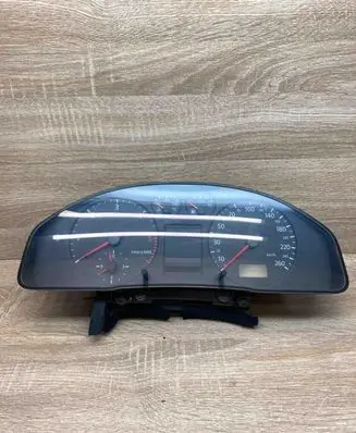 Audi A4 S4 B5 8D Speedometer (instrument cluster) 8D0919861A