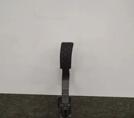 Audi A4 S4 B9 8W Accelerator throttle pedal
