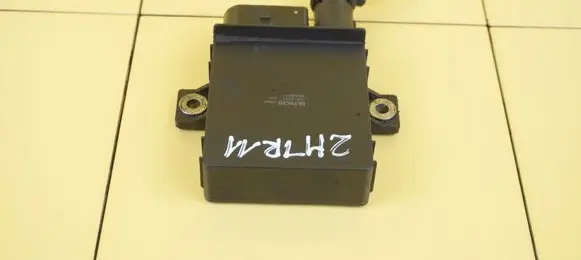 BMW X3 E83 Glow plug pre-heat relay M57D30