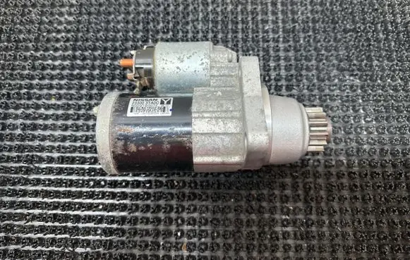 Renault Koleos II Starter motor 233003TA0C