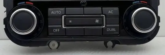 Volkswagen PASSAT B7 Climate control unit 5K0907044DT 5HB00974680