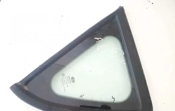 KIA Ceed Rear side window