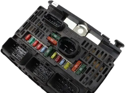 Citroen C5 Fuse module S118983004Q BSML0400