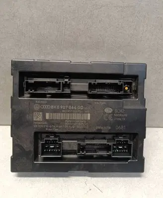 Audi A4 S4 B8 8K Comfort/convenience module 8K0907064GD 5DK00991867 8K0907064FD