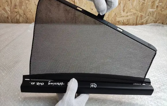 BMW 5 E39 Rear door sun blind/shade 8225721